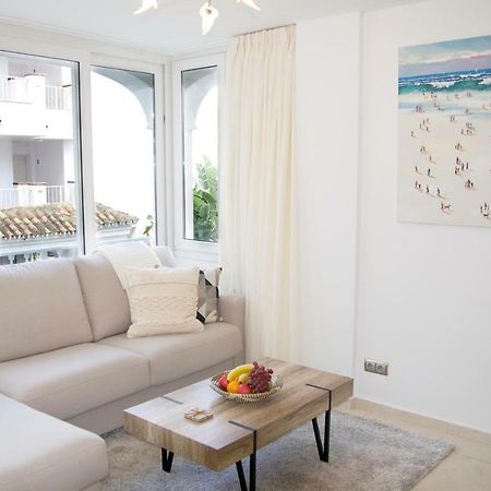 Luxury 1 Bedroom Apartment Next To The Casino Marbella Exterior photo